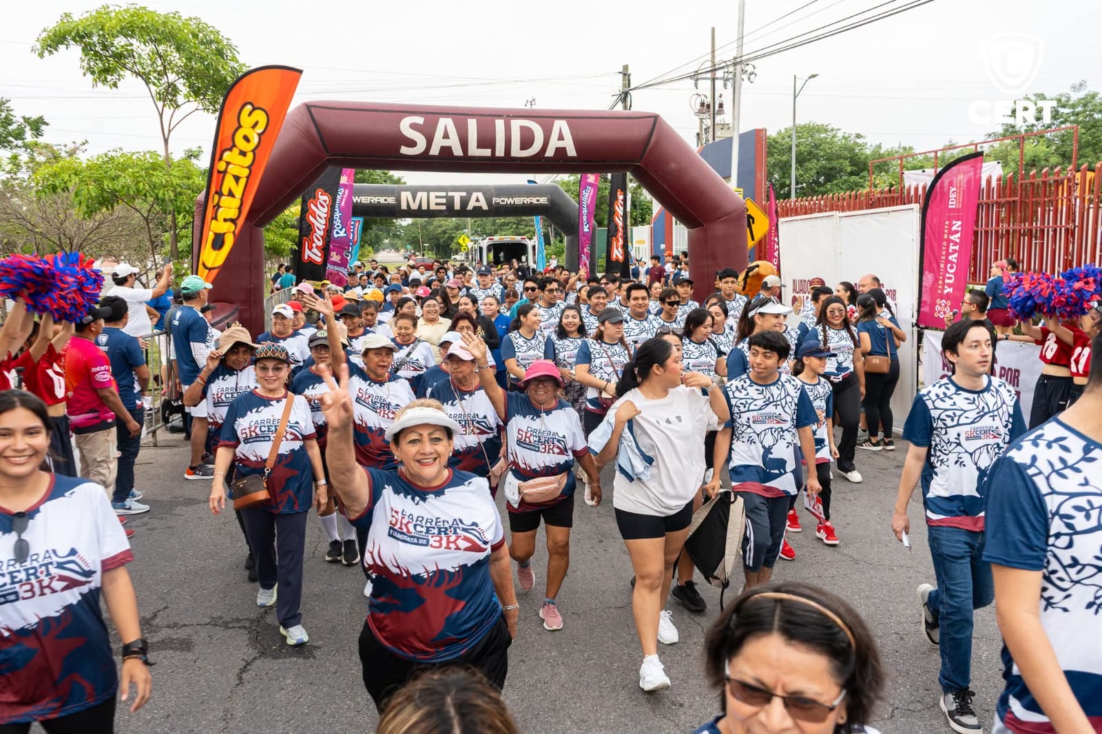 EMMANUEL POOL GANA LA CARRERA EN CAUCEL