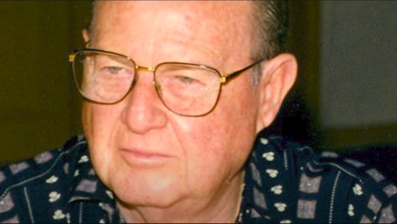 RECUERDAN AL VISIONARIO ANDRES GARCIA LAVIN
