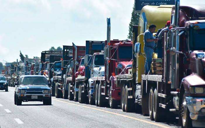 SE NECESITAN MÁS SEÑALAMIENTOS EN LAS CARRETERAS: AMOTAC