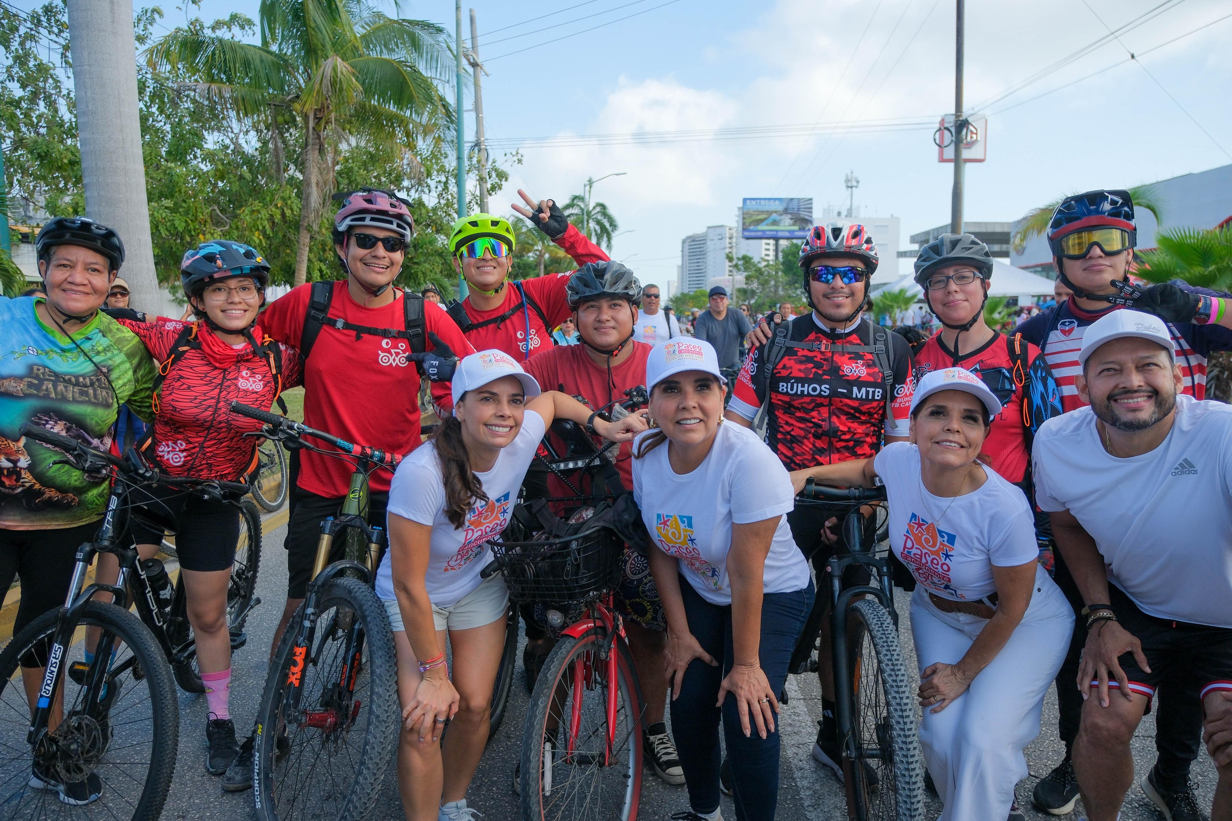 NCABEZA GOBENADORA LA SEGUNDA EDICIÓN DEL “PASEO CANCUNENSE” 