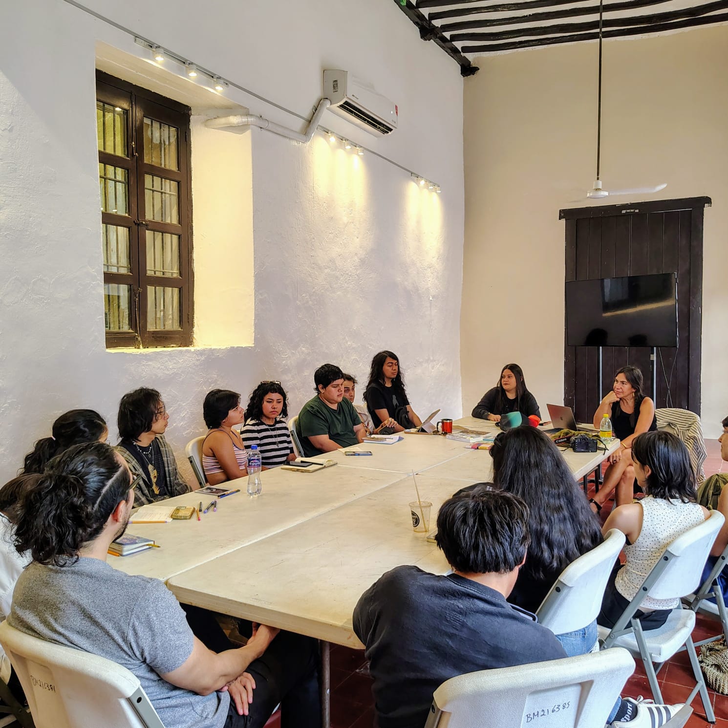 TALLER IMPULSA A JOVENES ARTISTAS