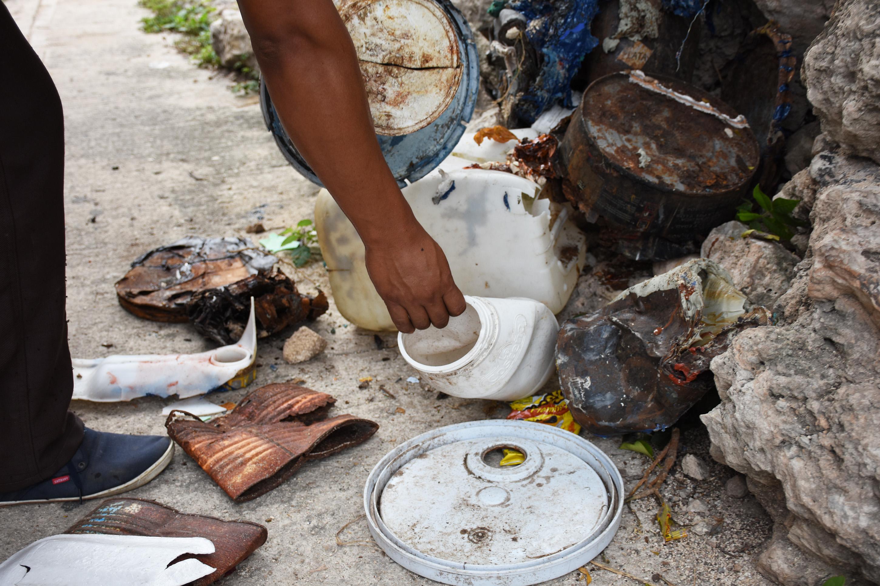 UN HOGAR SIN MOSCOS, UN HOGAR SIN DENGUE