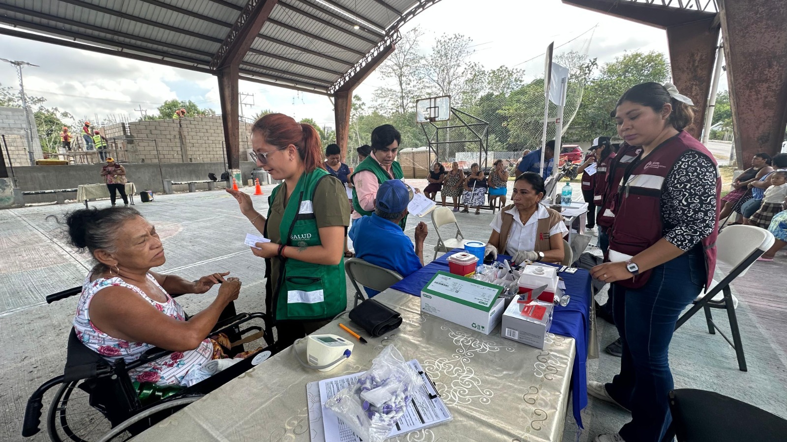 REFUERZAN ATENCIÓN MÉDICA EN ESCÁRCEGA CON SALUD EN TU BARRIO