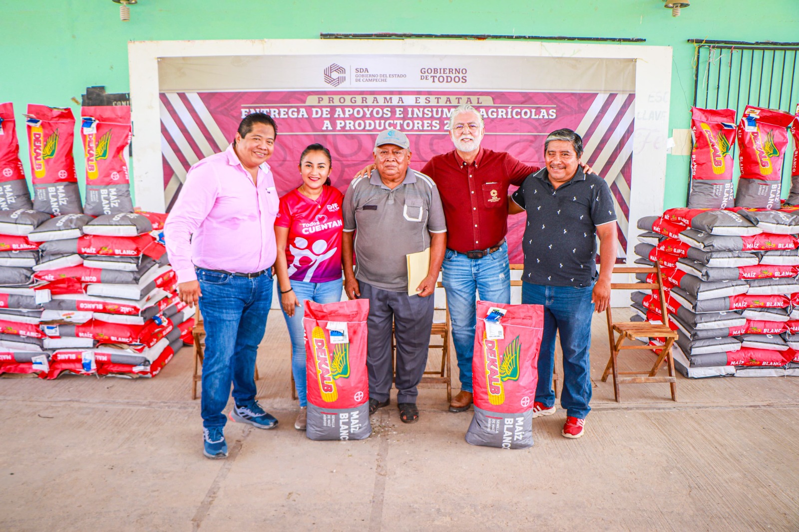 ENTREGA DE SEMILLAS DE MAÍZ EN EL MUNICIPIO DE TENABO