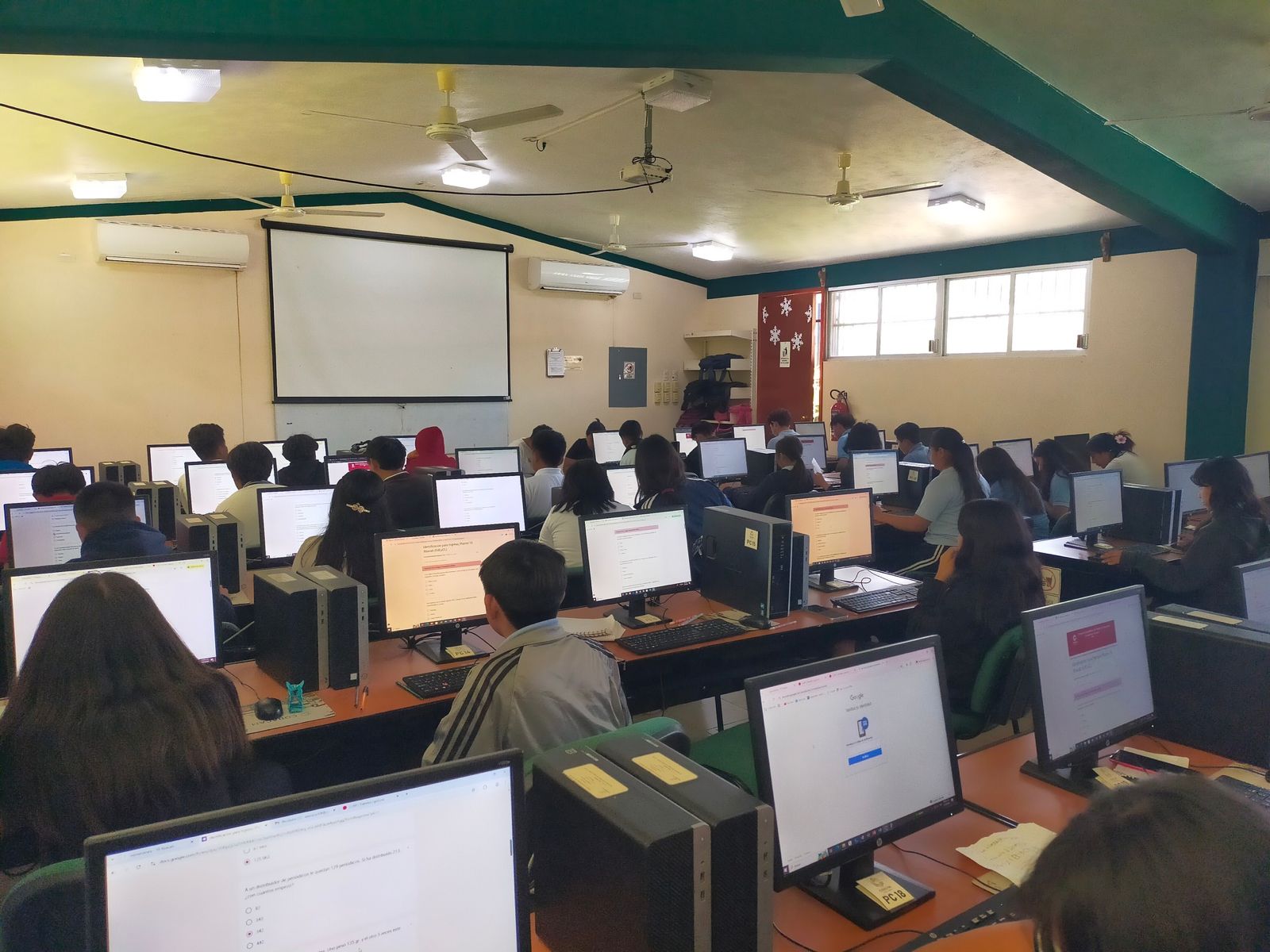 ANUNCIA COBACAM NUEVAS FECHAS PARA EXAMEN DE ADMISIÓN