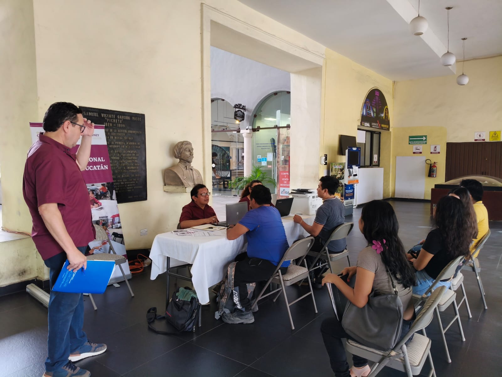 FERIA DEL EMPLEO PERMANENTE EN MÉRIDA