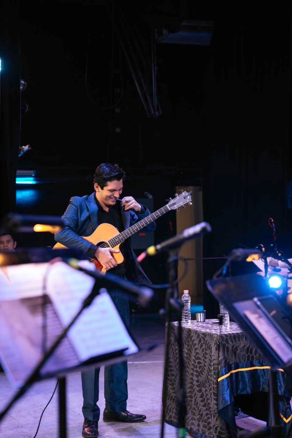 TALENTO CAMPECHANO LLEGA A MÉXICO CANTA