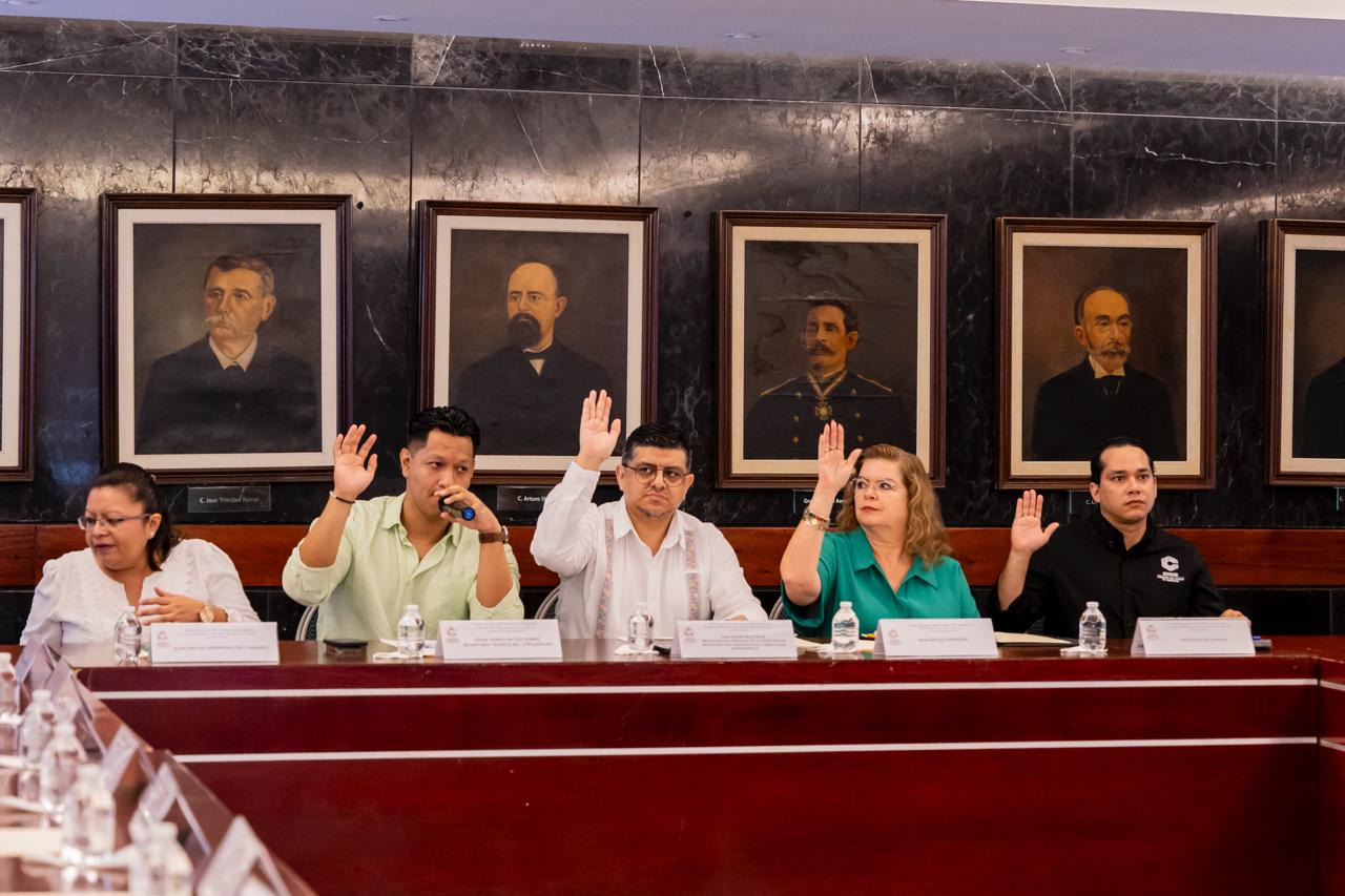 SE APRUEBA EL CUARTO INFORME DE GOBIERNO EN LA TERCERA SESIÓN EXTRAORDINARIA DEL COPLADECAM