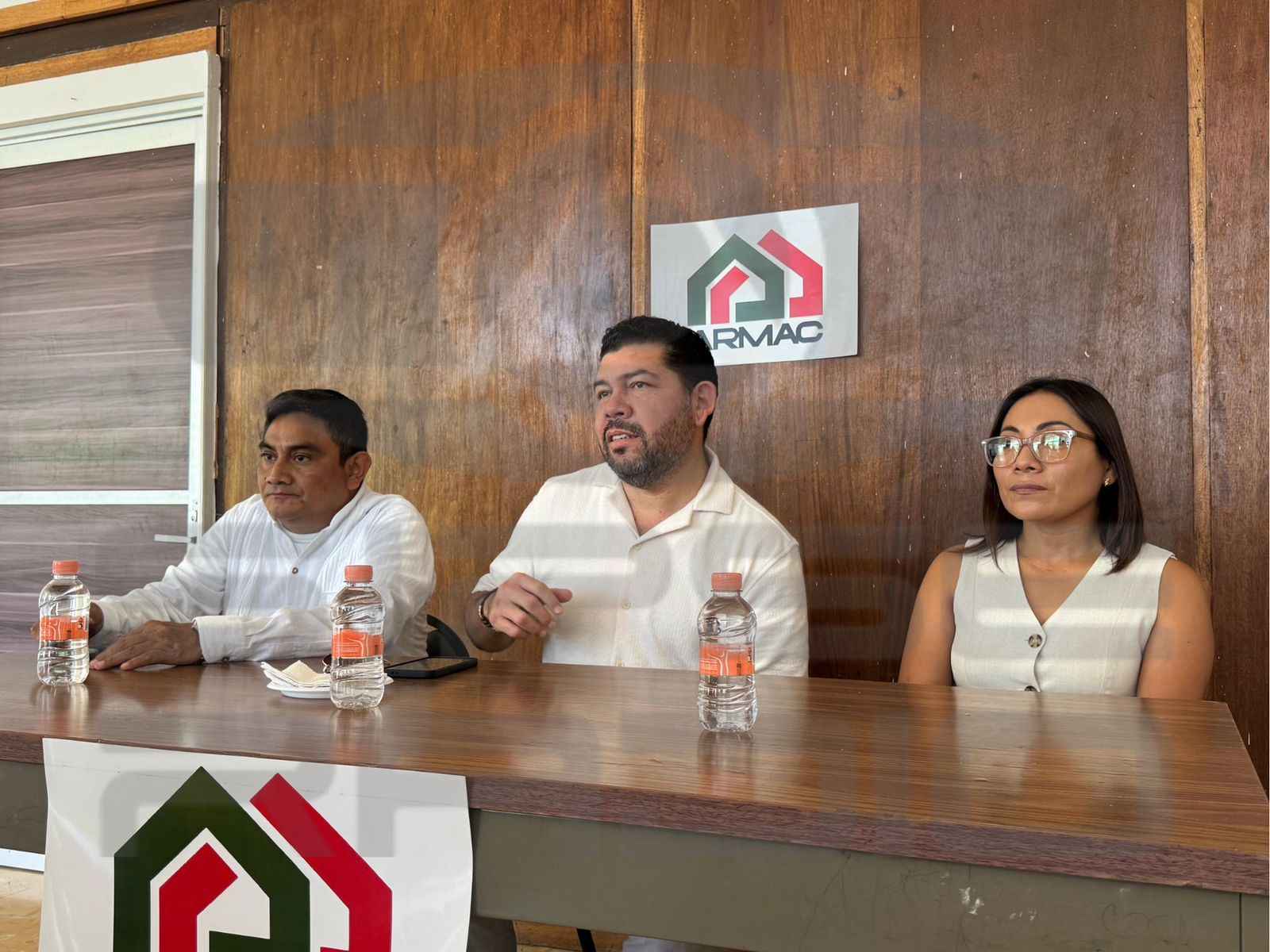 ASOCIACIÓN DE ARQUITECTOS REVOLUCIONARIOS A.C, VAN POR ACERCAMIENTO CON AUTORIDADES