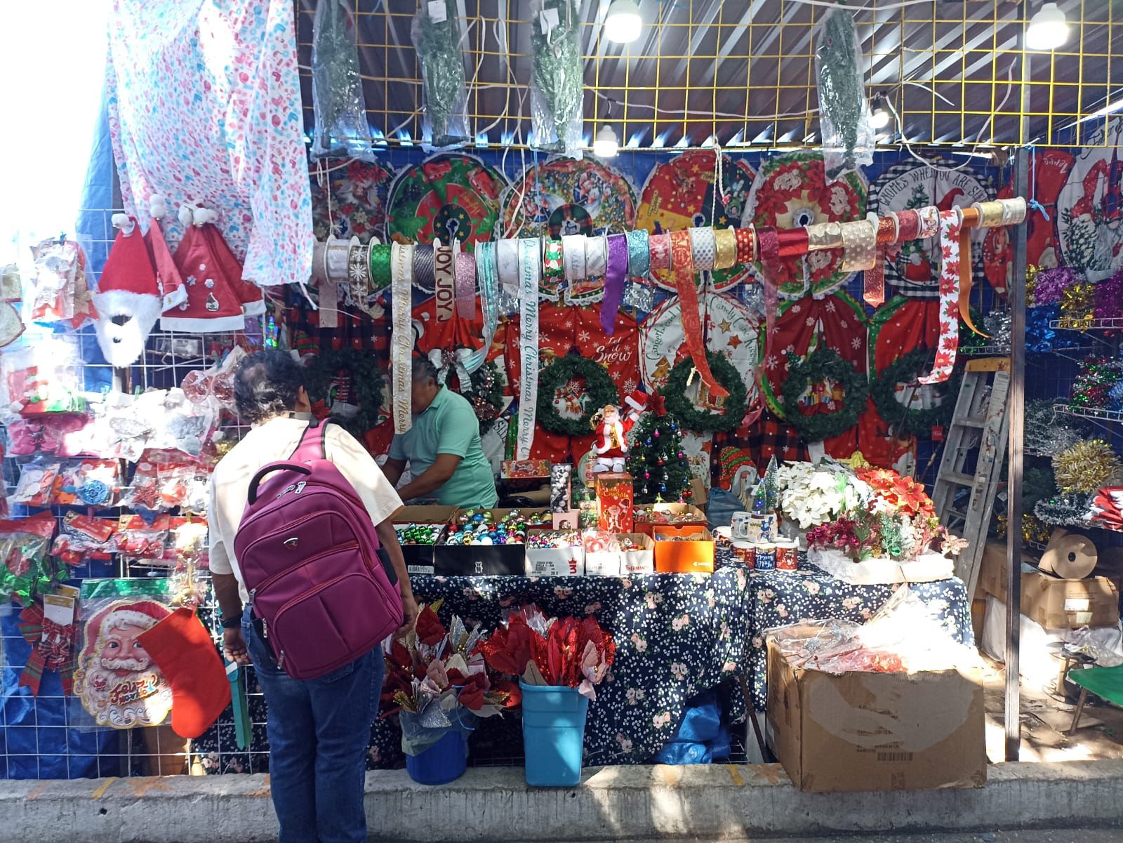 ALCALDÍA DE CAMPECHE OTORGA PERMISOS PARA VENTA PRENAVIDEÑA Y NAVIDEÑA