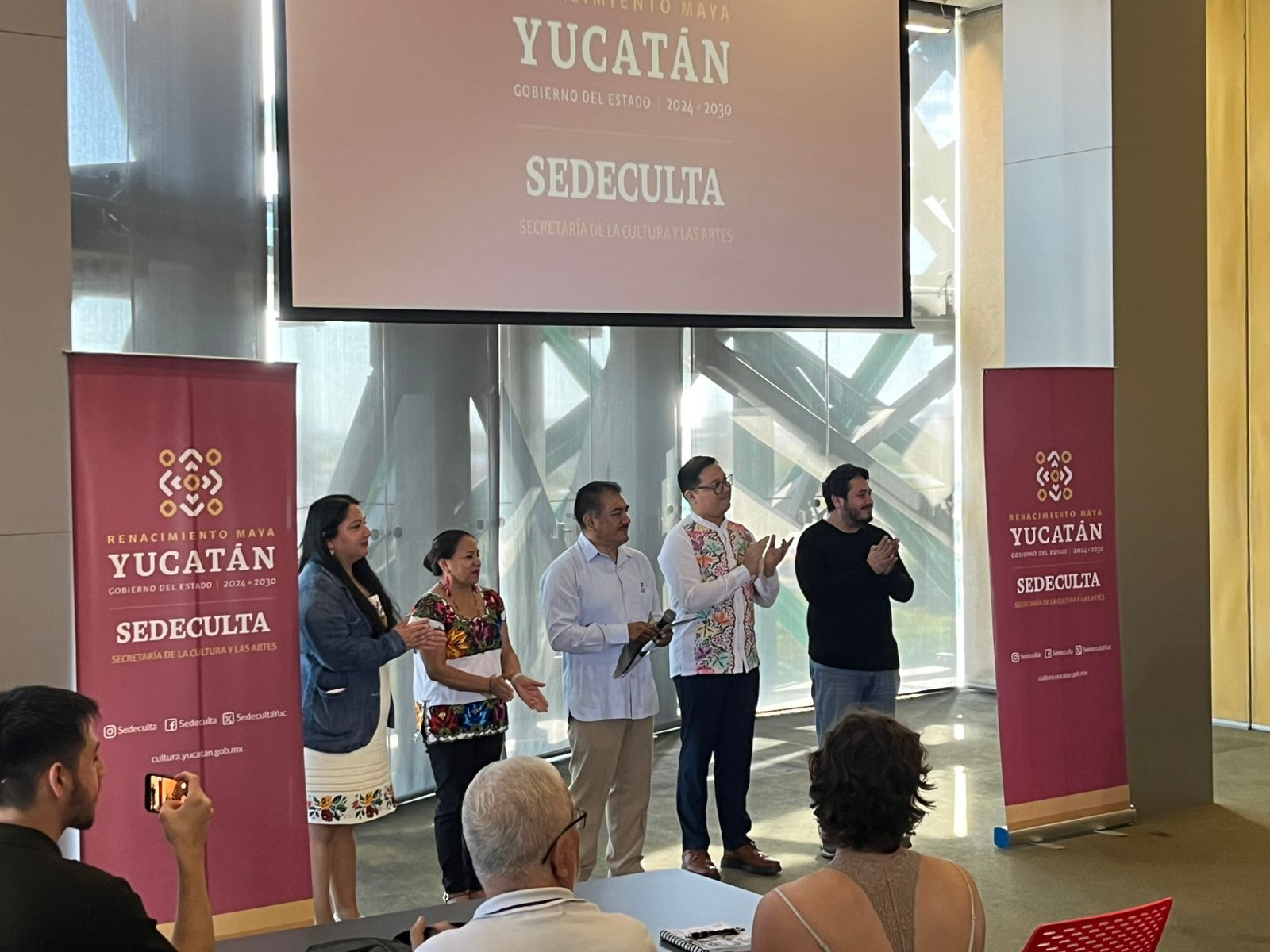 ESTUDIANTES DE ESTADOS UNIDOS APRENDERAN SOBRE LA CULTURA MAYA