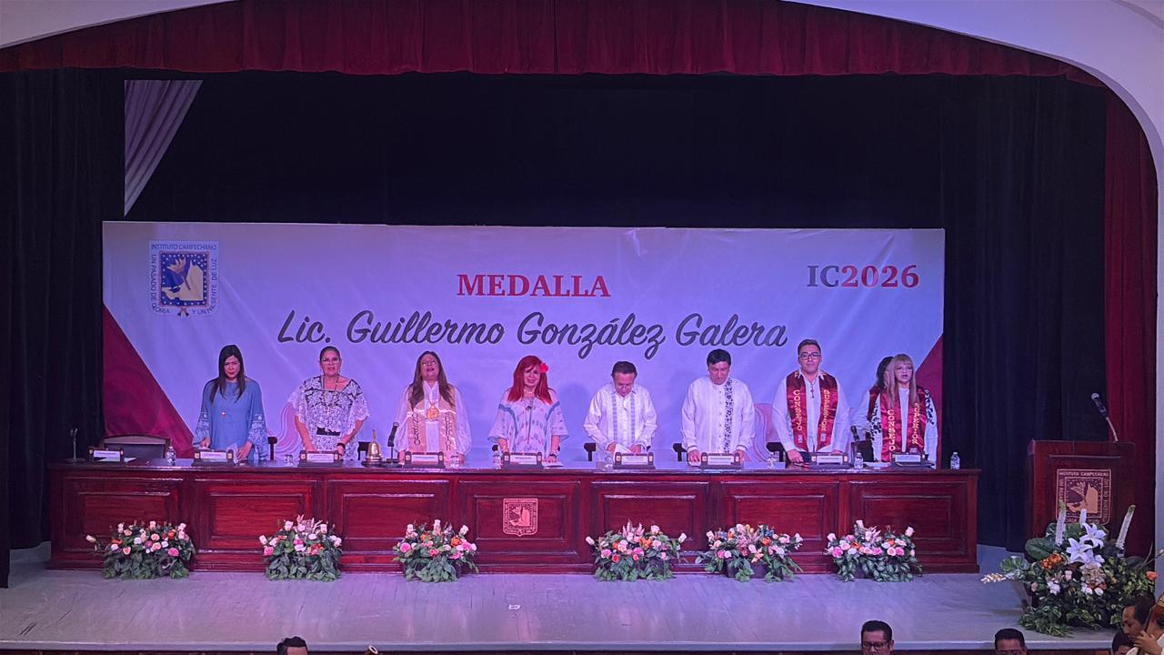 ENTREGAN LA MEDALLA GUILLERMO GONZÁLEZ GALERA