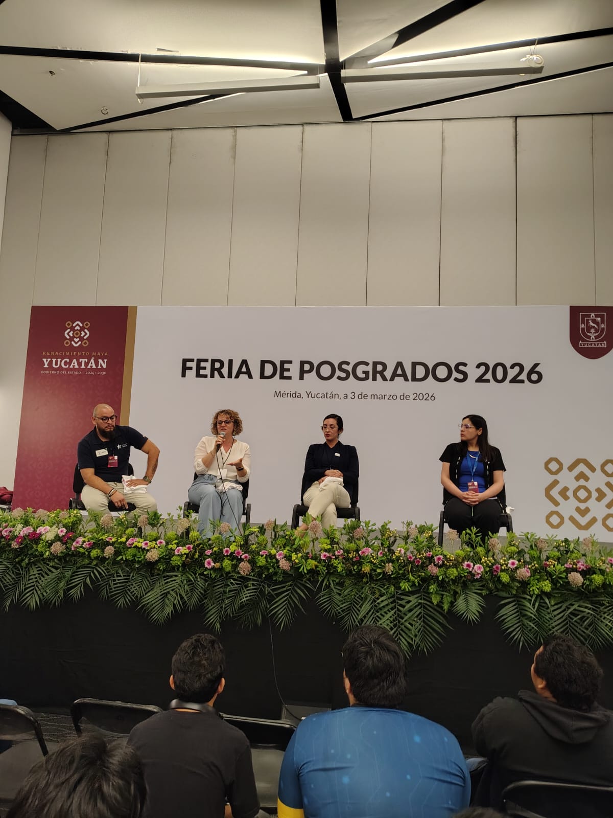 PERSONAL DE UNIVERSIDADES EXTRANJERAS MOTIVAN A ESTUDIANTES A CONOCER SUS PLANES DE ESTUDIO