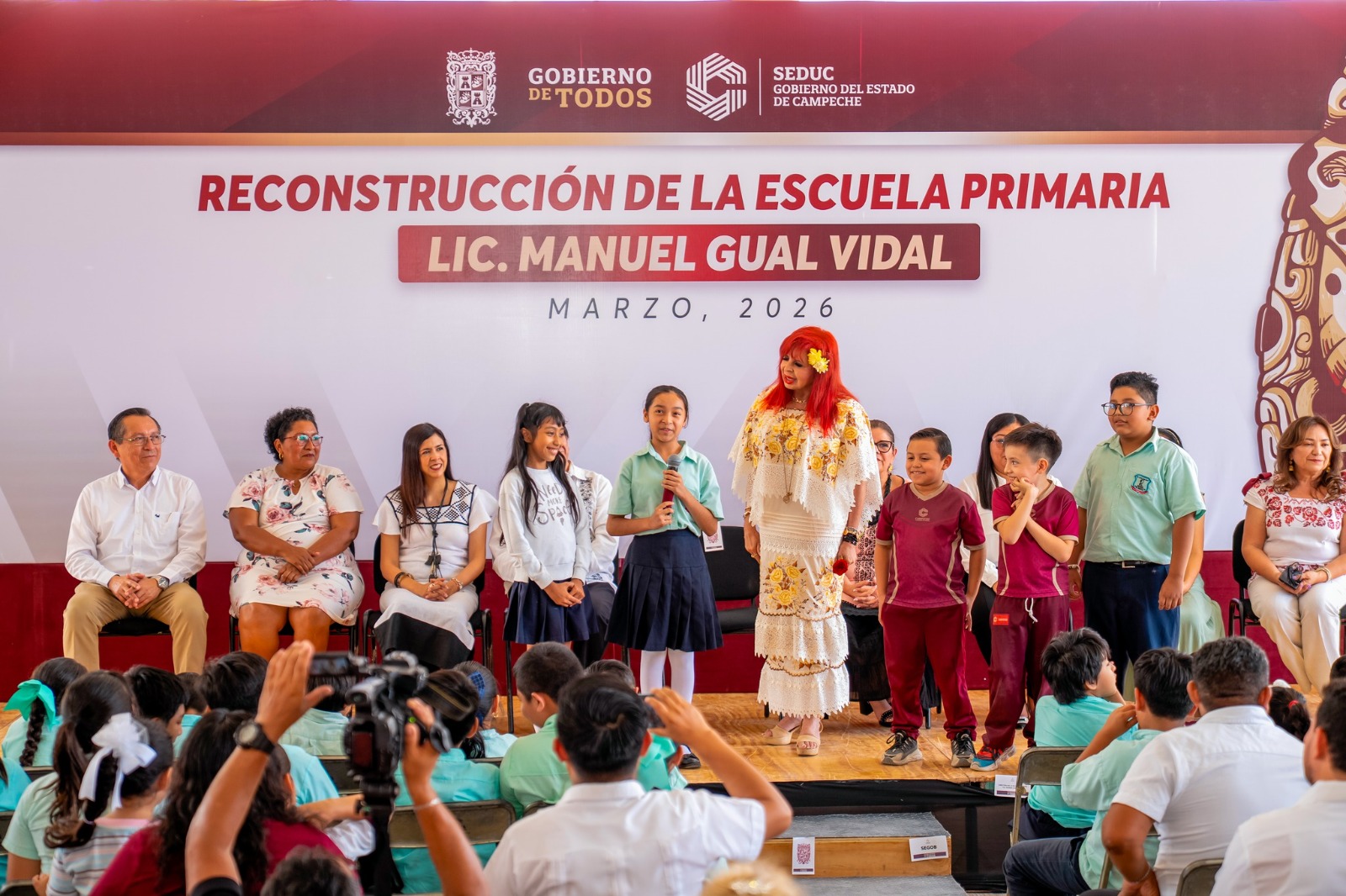ENTREGA GOBERNADORA LAYDA SANSORES, TRABAJOS DE REHABILITACIÓN EN LA PRIMARIA "LIC. MANUEL GUAL VIDAL