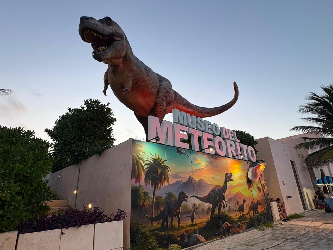 MUSEO DE METEORITO CUMPLE 4 AÑOS