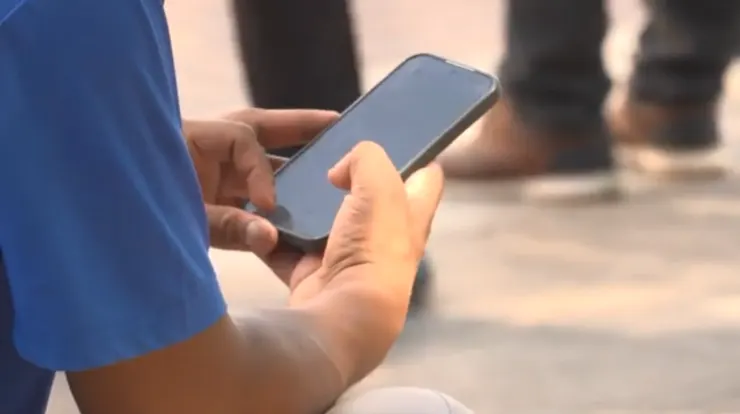 ADVIERTEN DEL USO EXCESIVO DE REDES SOCIALES