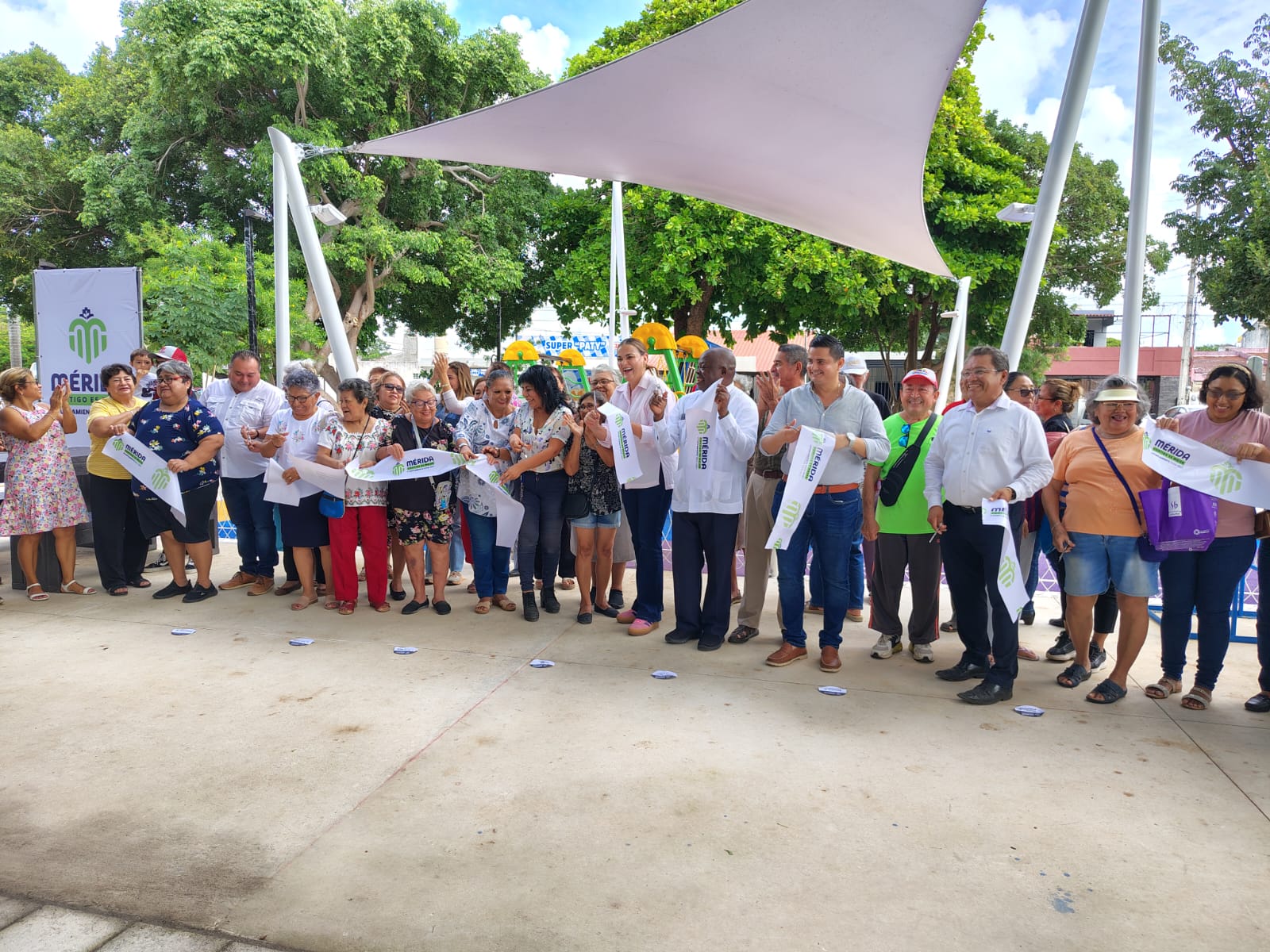 VECINOS DE YUCALPETÉN TIENEN NUEVAS ÁREAS DE RECREACIÓN