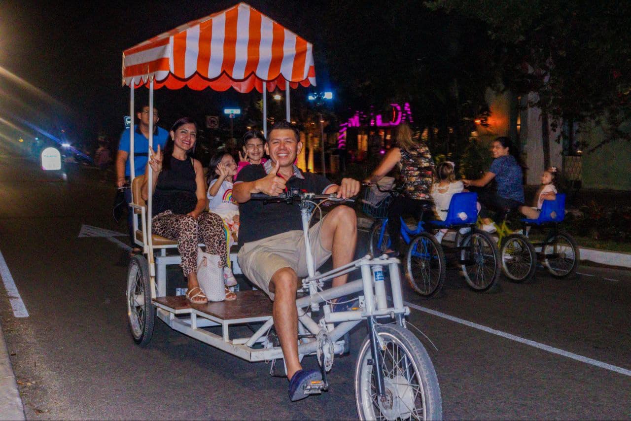 COMIENZAN LOS FESTEJOS POR EL AMOR Y LA AMISTAD