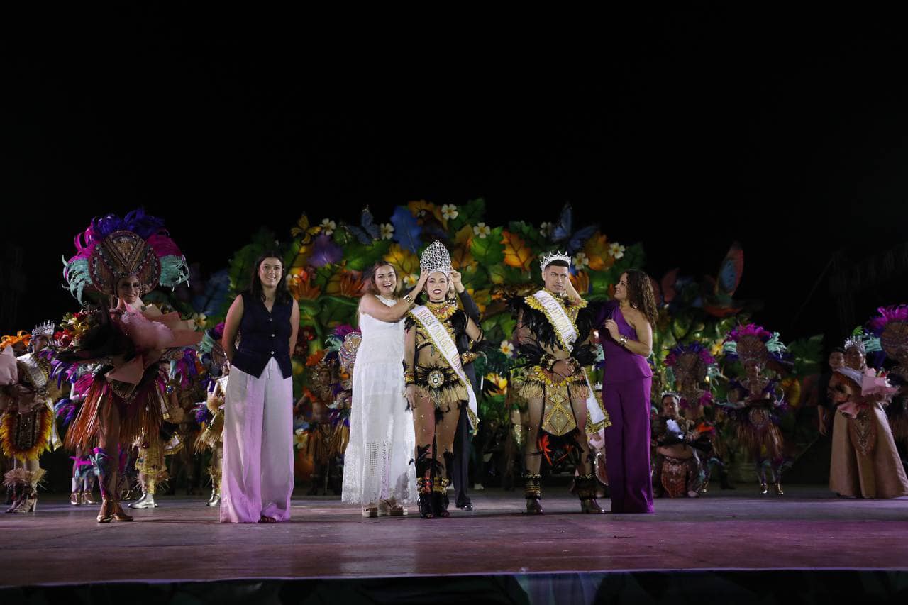 COMIENZAN LAS FIESTAS A MOMO, CON LA CORONACIÓN DE LOS REYES 2025