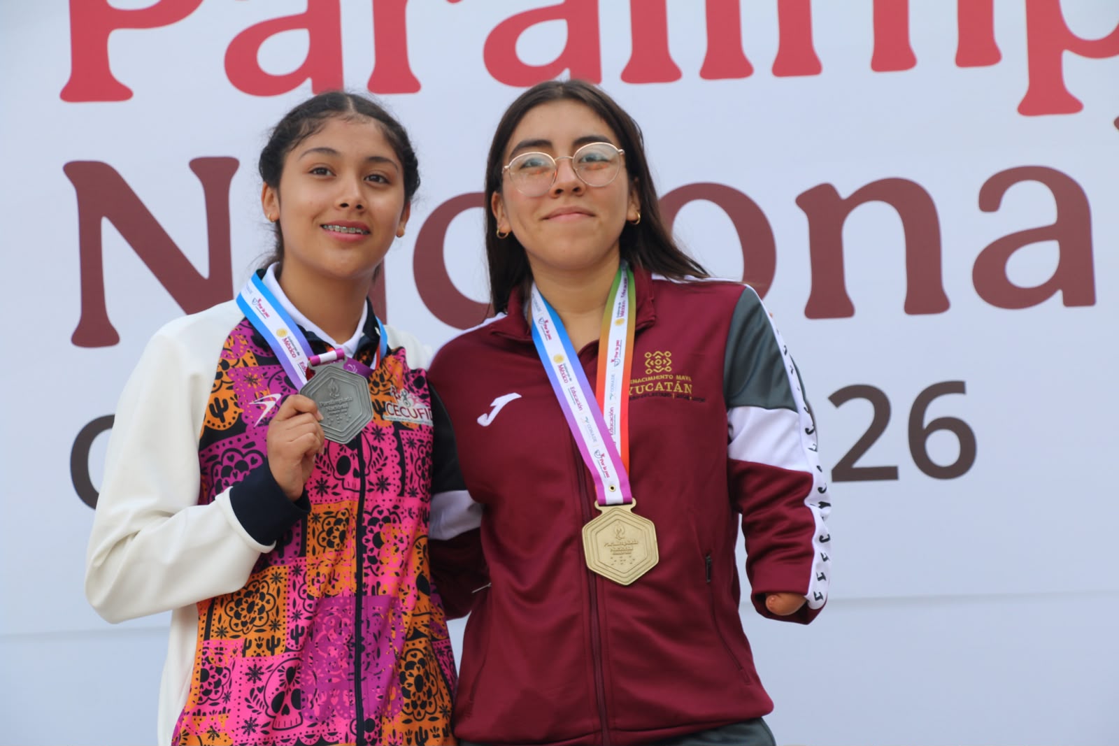 ORO PARA YUCATÁN EN PARACUATLÓN