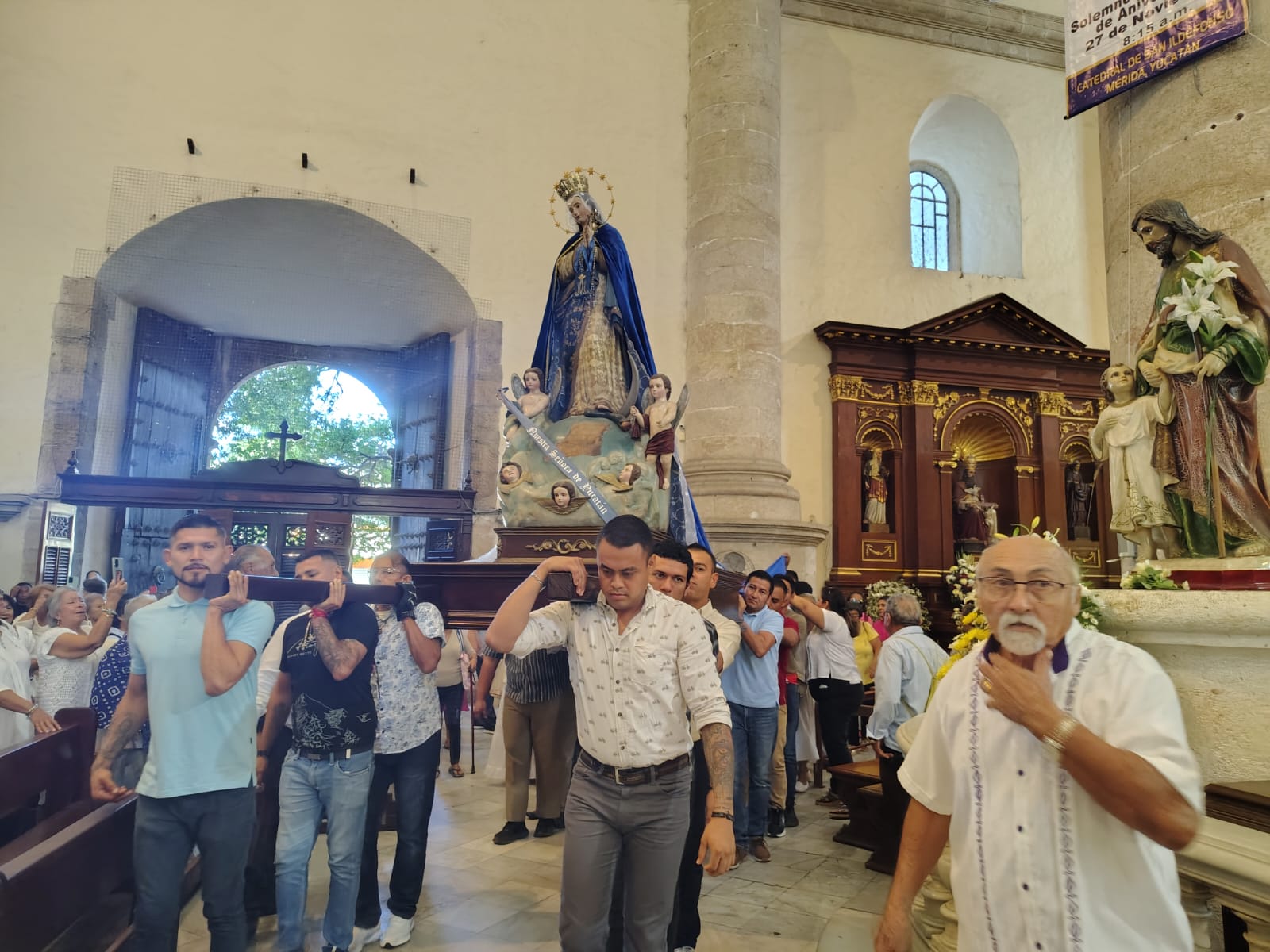 CELEBRAN A NUESTRA SEÑORA DE YUCATÁN