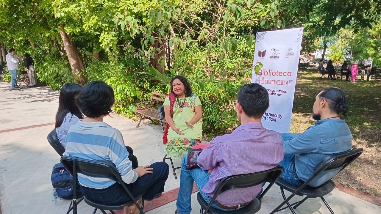 LAS PERSONAS TAMBIÉN SE PUEDEN LEER