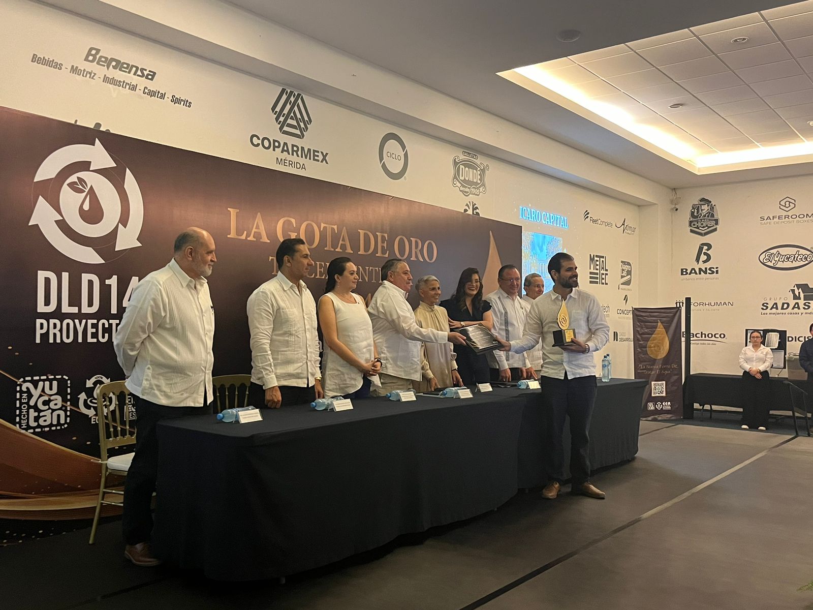 RECONOCEN A CUATRO EMPRESAS CON EL PREMIO “LA GOTA DE ORO”