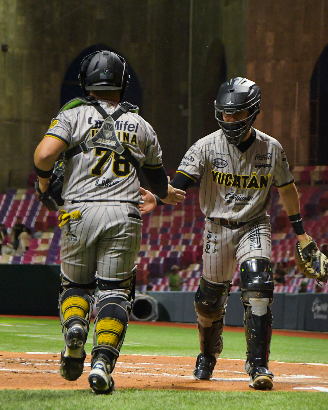 LEONES DESPIDE CAMPAÑA CON TRIUNFO