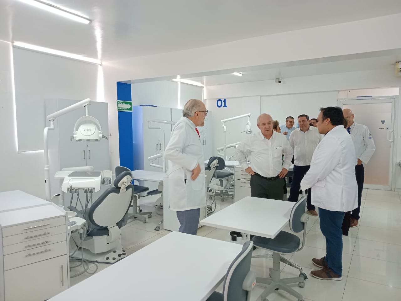INAUGURAN CENTRO DE ESTUDIOS MÉDICOS DE LA ANÁHUAC MAYAB