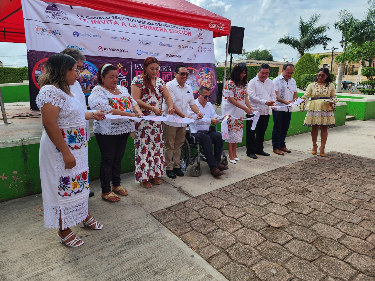 COMIENZA A FERIA FLOR DEL MAYAB 2024