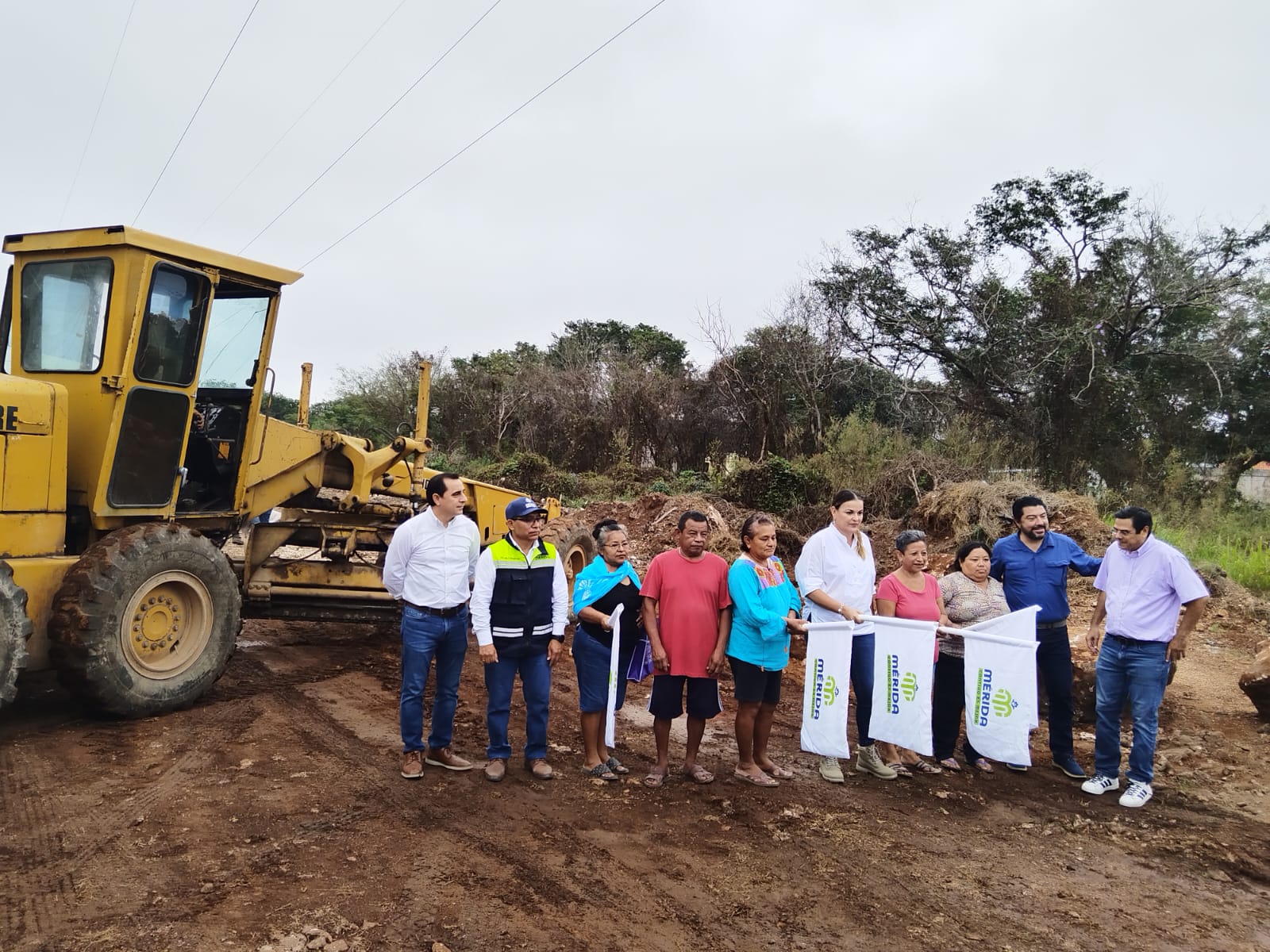 DESTINAN MÁS DE 400 MIL PESOS PARA MEJORA DE CALLES AL SUR DE MÉRIDA