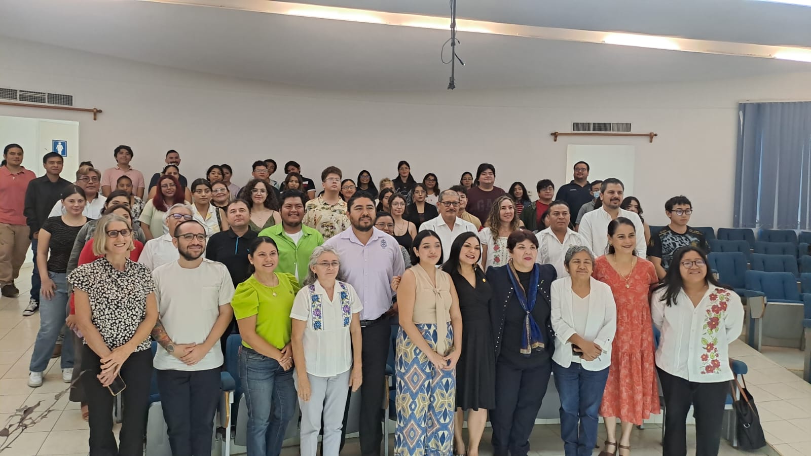 PRESENTAN EL CONGRESO INTERUNIVERSITARIO DE ESTUDIOS LITERARIOS Y LINGÜÍSTICOS