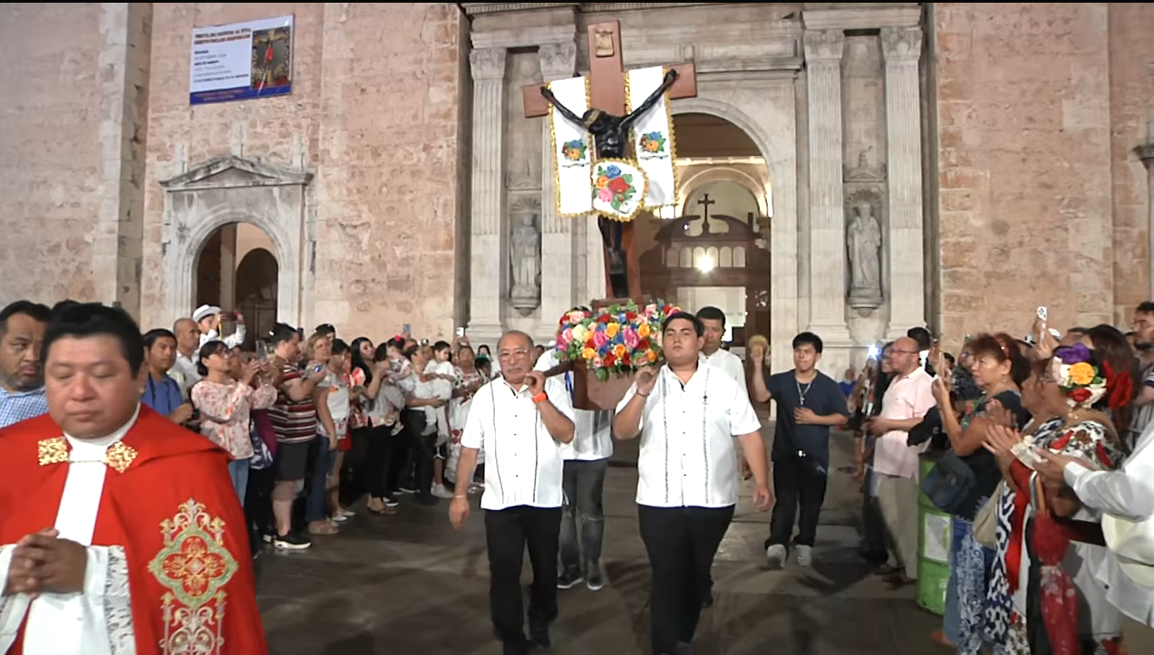 REALIZAN VAQUERIA EN HONOR AL CRISTO DE LAS AMPOLLAS
