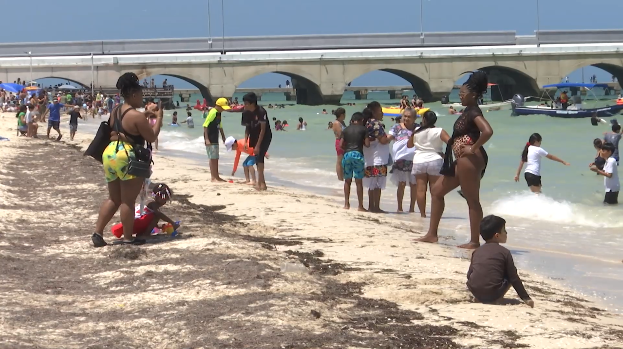DISFRUTAN EL PUENTE EN PUERTO PROGRESO