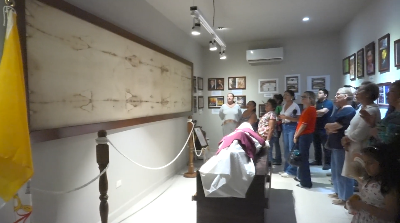 RE ABRE SUS PUERTAS EL MUSEO DE LA SABANA SANTA