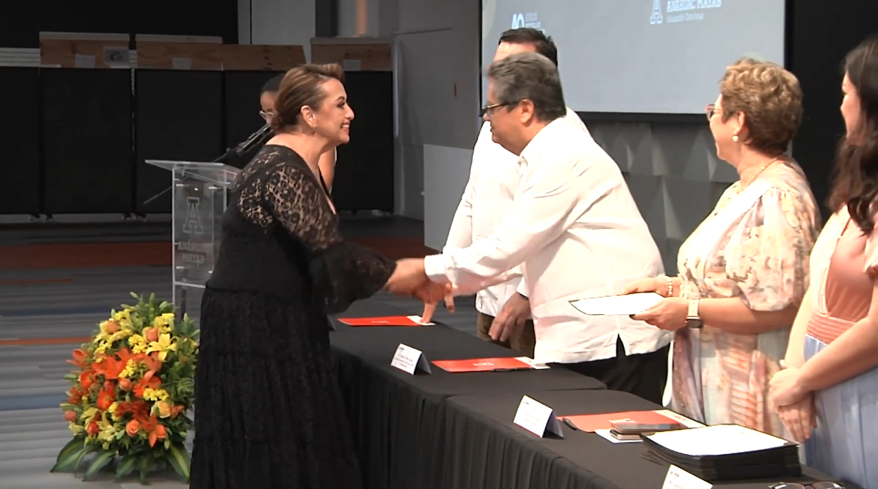 CONCLUYE DIPLOMADO EN LA ANAHUAC DE PERIODISMO DIGITAL