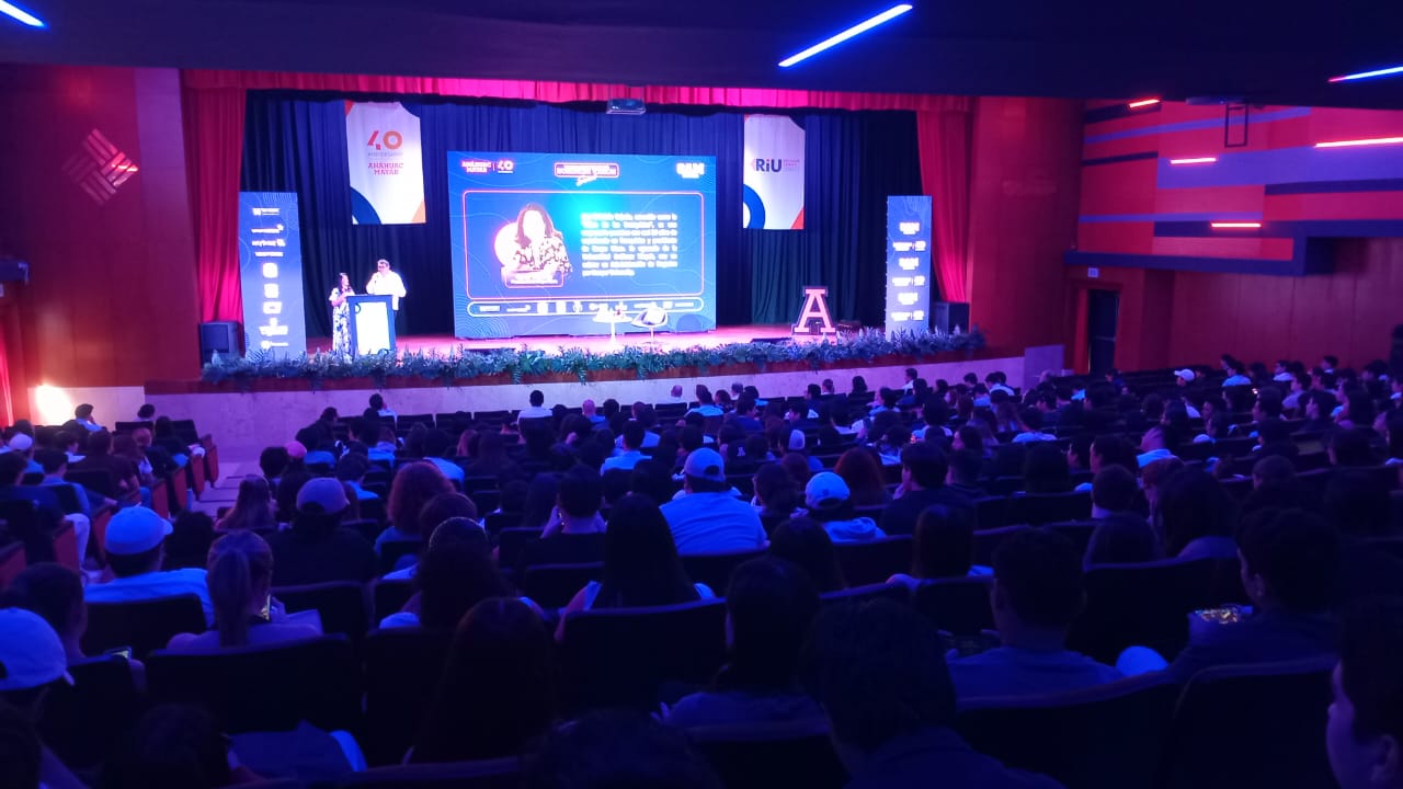 COMIENZA EL BUSINESS VISION SUMMIT