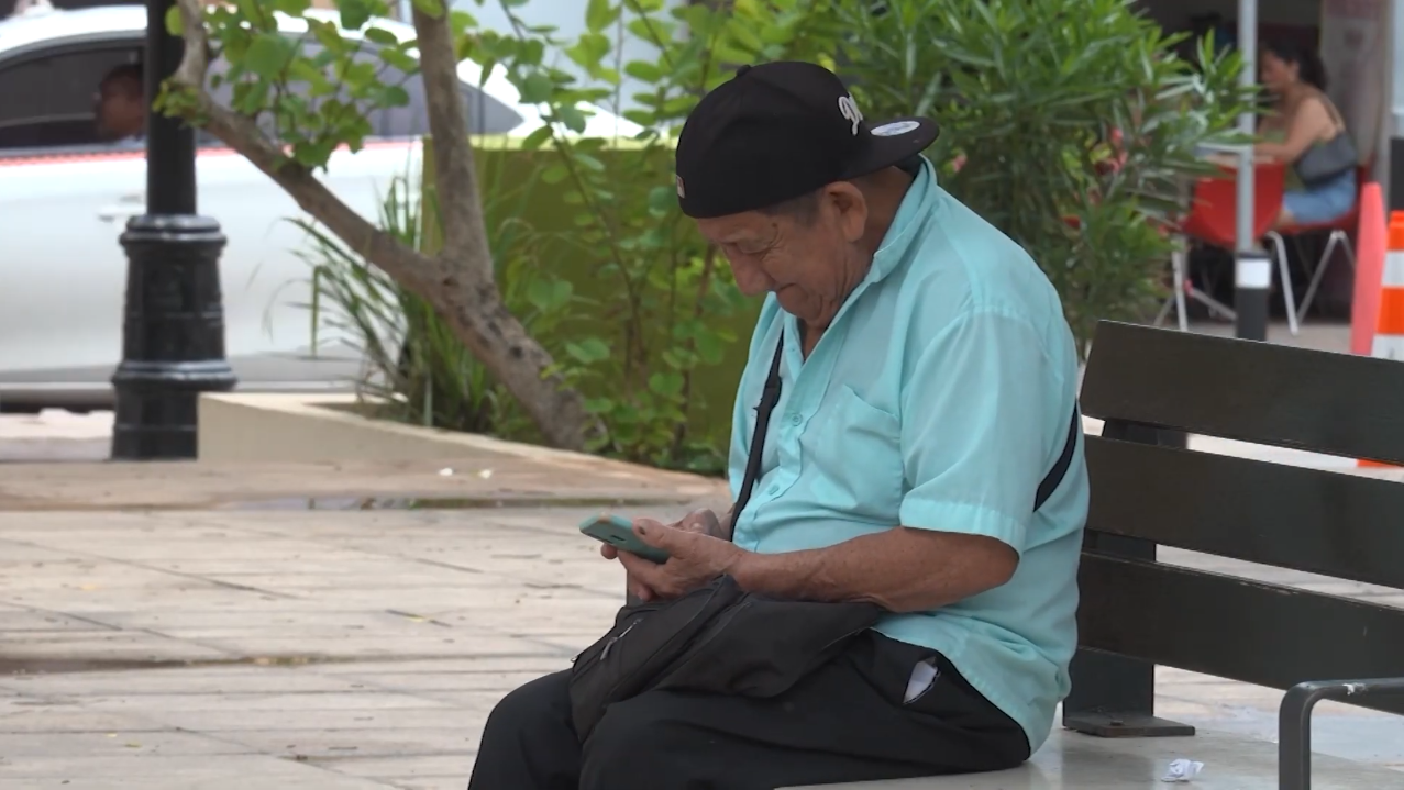 TECNOLOGÍA, ALIADA PARA EL BIENESTAR Y LA INCLUSIÓN DE LAS PERSONAS ADULTAS MAYORES