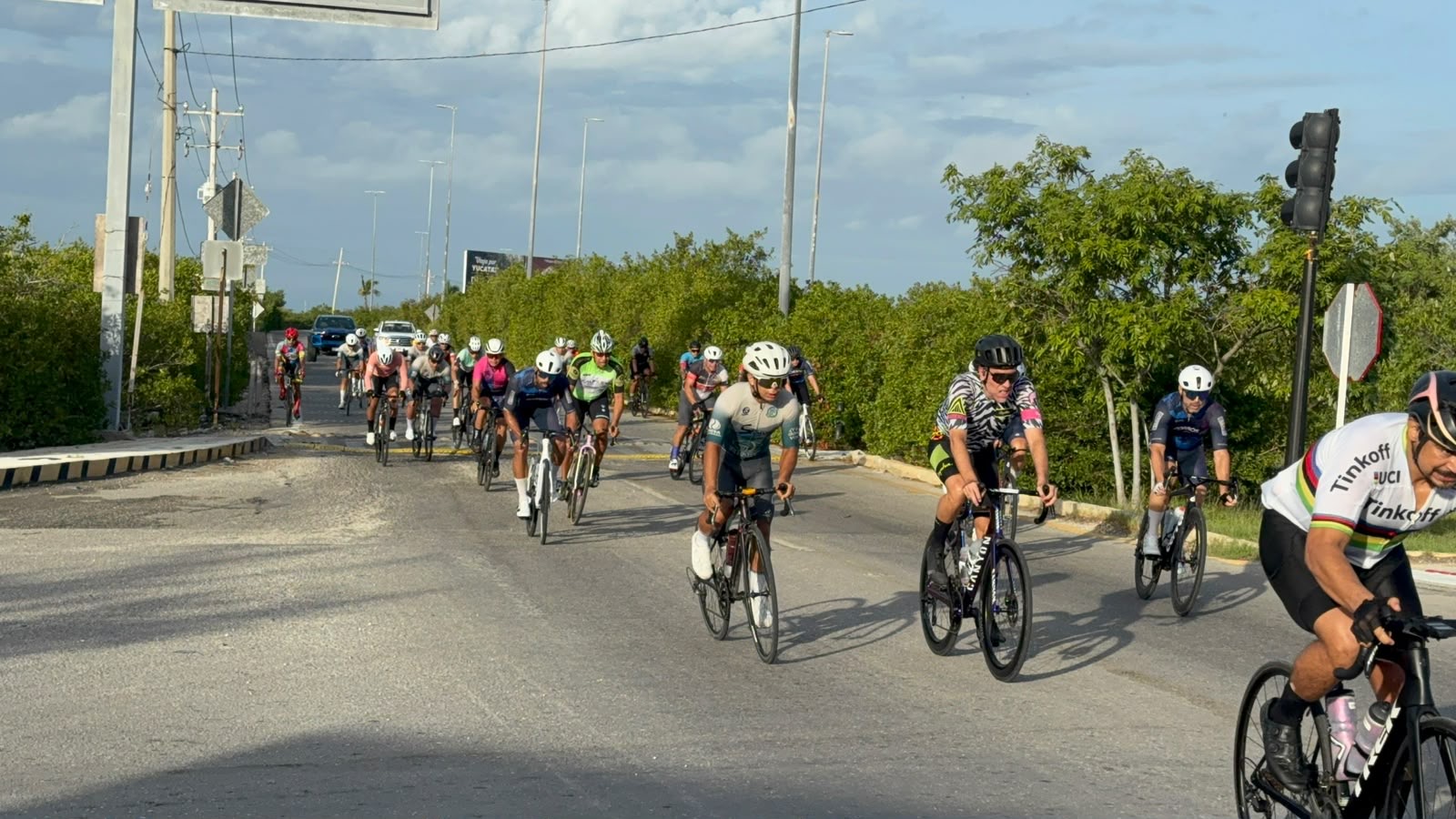 CICLISTAS SE PREPARAN PARA NOVIEMBRE 