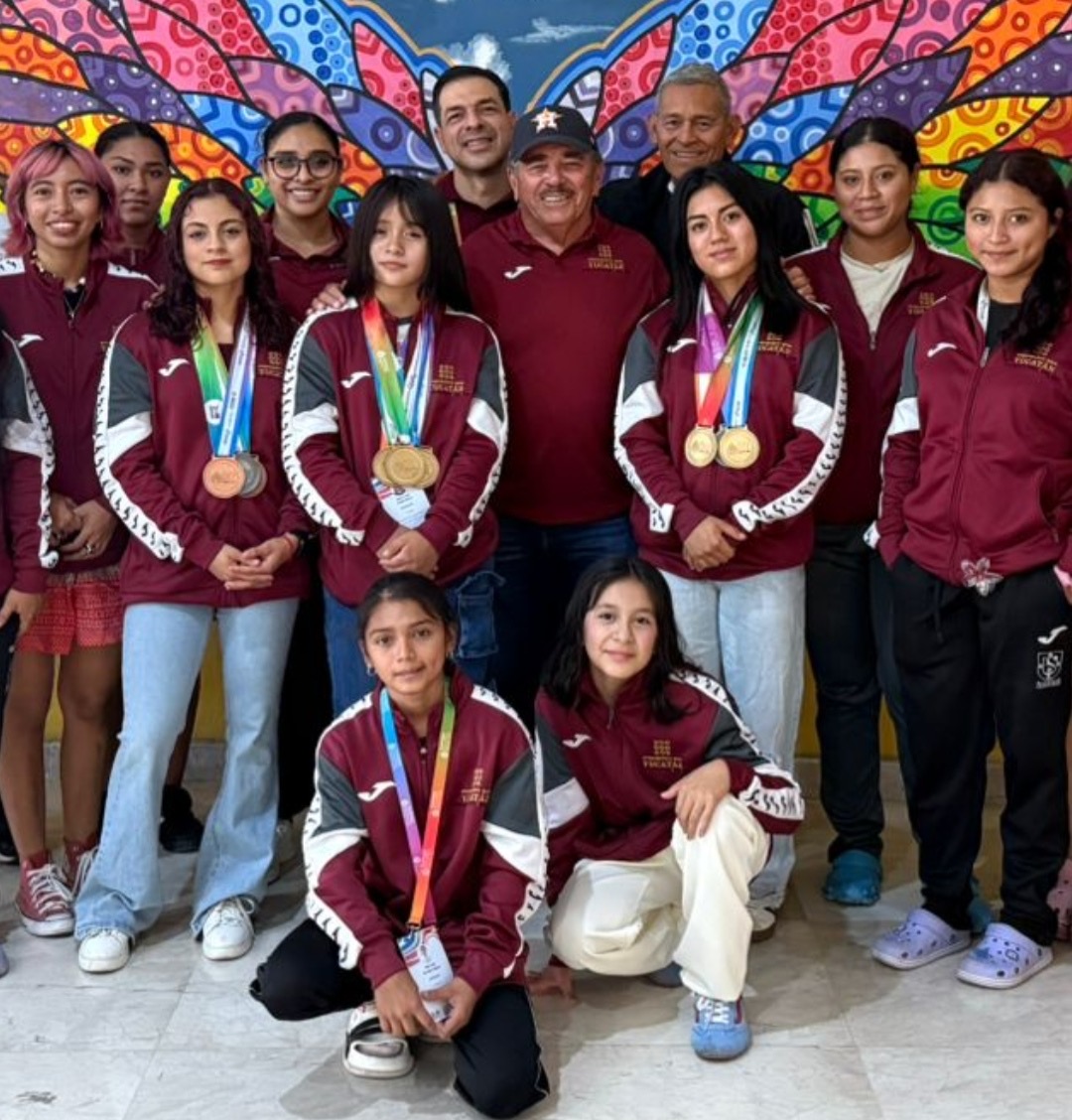 YUCATAN TERCER LUGAR NACIONAL EN NATACIÓN ARTISTICA 