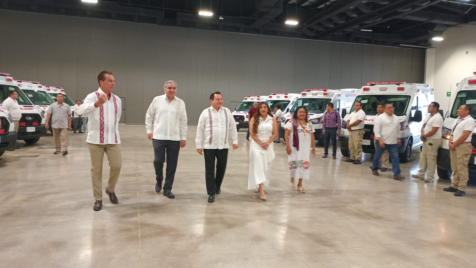 ENTREGAN EQUIPO MÉDICO A 80 MUNICIPIOS DE YUCATÁN