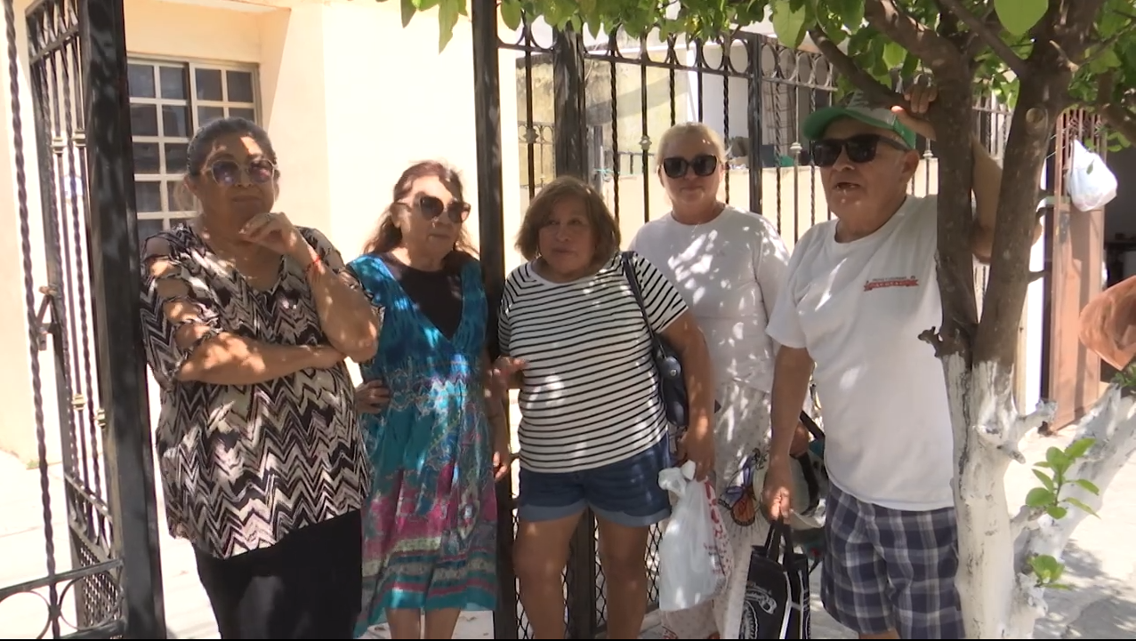 VECINOS DE VERGEL 2 ALZAN LA VOZ POR MESES DE FALTA DE AGUA