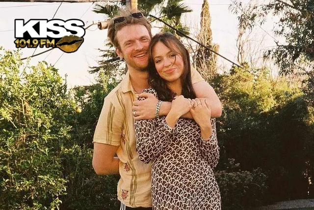 Finneas O’Connell, hermano mayor de Billie Eilish, anuncia compromiso con Claudia Sulewski