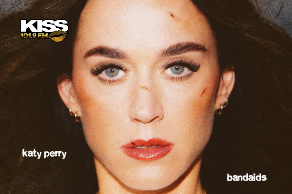 Katy Perry sorprende con transmisión en vivo en su canal de YouTube: “Countdown to Bandaids”
