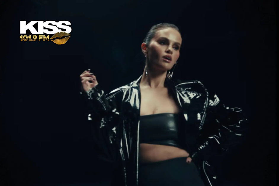 Selena Gomez deslumbra con el videoclip de “In The Dark”