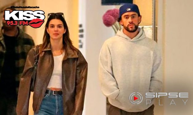 Kendall Jenner y Bad Bunny continúan con su romance y son captados juntos en Los Ángeles.