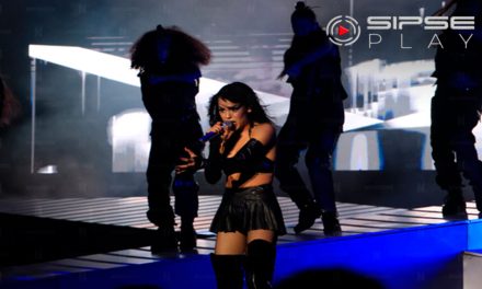 Danna Paola regala una noche loca a sus fans de Cancún