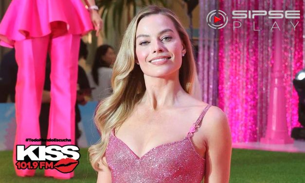 Margot Robbie  es toda una Barbie.