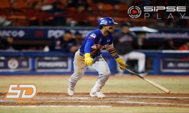 Charros viene de atrás y se queda con la serie ante los Águilas